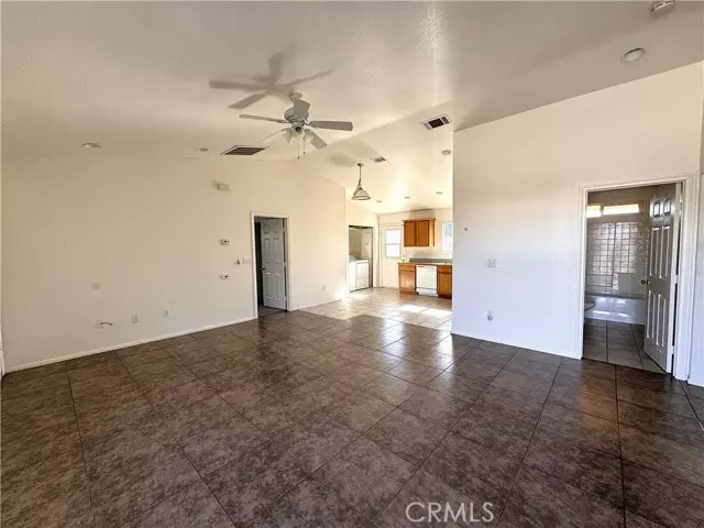 24925 Paseo Robles, Barstow, CA 92311