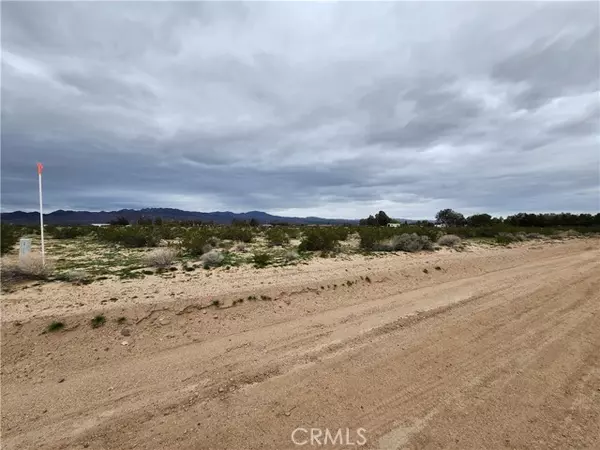 Newberry Springs, CA 92365,2 Summerset