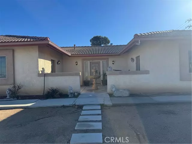 Phelan, CA 92371,9323 Serra Street