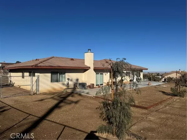 Phelan, CA 92371,9323 Serra Street