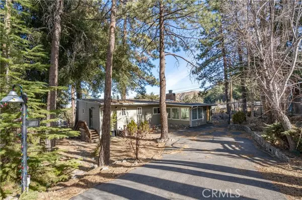 5579 Juniper Drive, Wrightwood, CA 92397