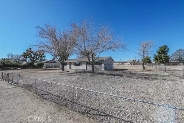 11442 Maple Avenue, Hesperia, CA 92345