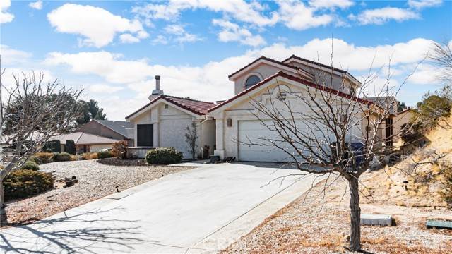 14811 Cool Glen Drive, Helendale, CA 92342