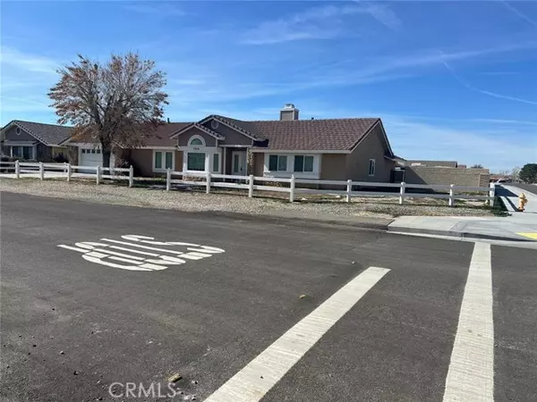 13610 Cuyamaca Road, Apple Valley, CA 92308