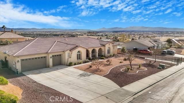 20209 Cameo Road, Apple Valley, CA 92308