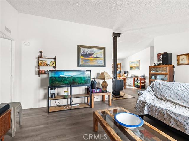 Phelan, CA 92371,8355 Rattlesnake Road
