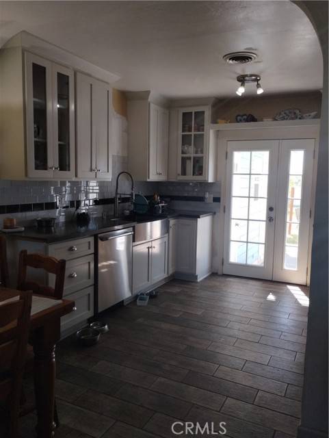 Riverside, CA 92504,3620 Hoover Street