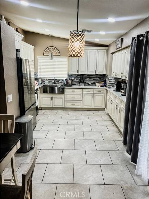 Adelanto, CA 92301,11576 Star Street