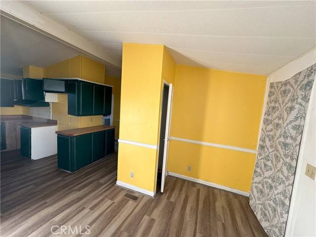 29 Palms, CA 92277,7677 Bedouin Avenue