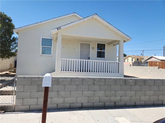 600 E Fredricks Street, Barstow, CA 92311