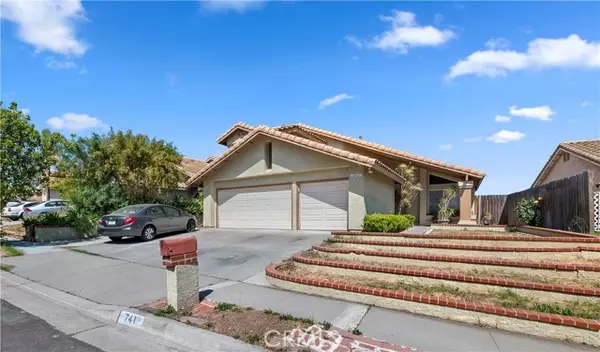 Corona, CA 92879,741 La Loma Lane