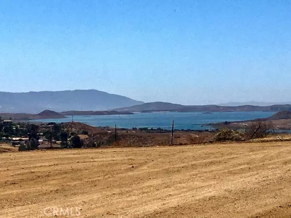 Lake Mathews, CA 92570,0 2.81 Acres Tonia