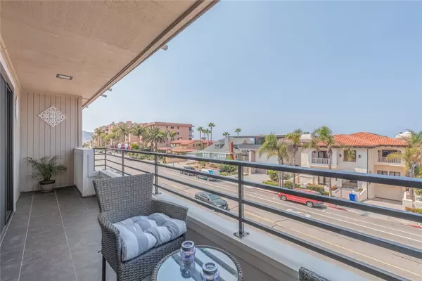 Redondo Beach, CA 90277,700 Esplanade #18