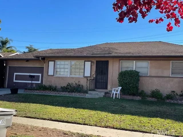 1018 Burr Street, Corona, CA 92882