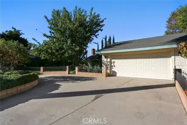 40 Ford Street, Redlands, CA 92374