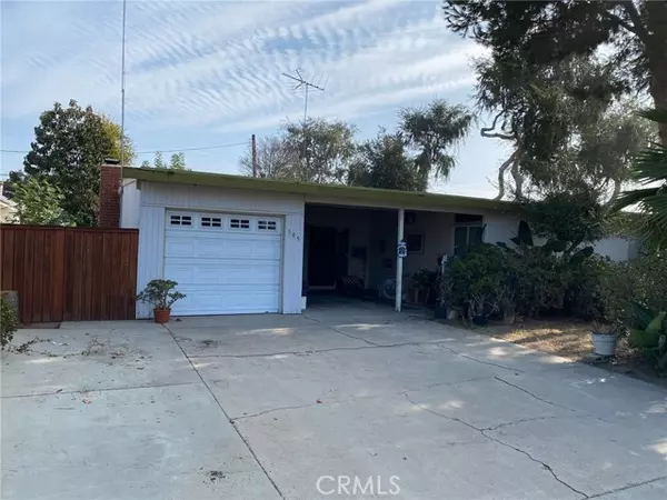 Fullerton, CA 92832,505 W Maplewood Avenue