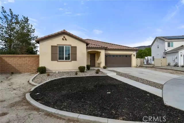 1071 Bordeaux Lane, San Jacinto, CA 92582