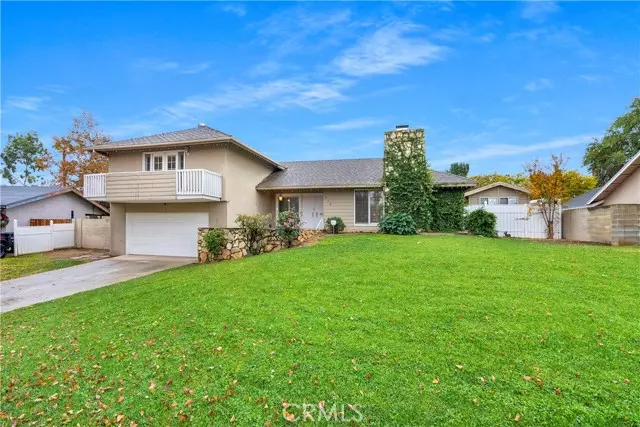 424 Phlox Court, Redlands, CA 92373