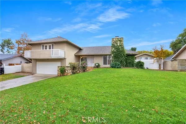 424 Phlox Court, Redlands, CA 92373