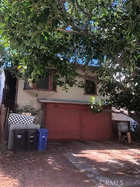 521 Loma Drive, Hermosa Beach, CA 90254