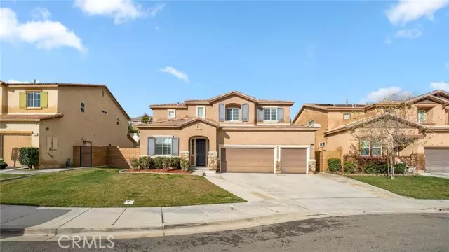 18002 Iolite, San Bernardino, CA 92407