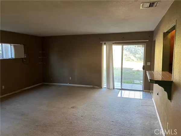 Corona, CA 92882,1701 Bern Drive