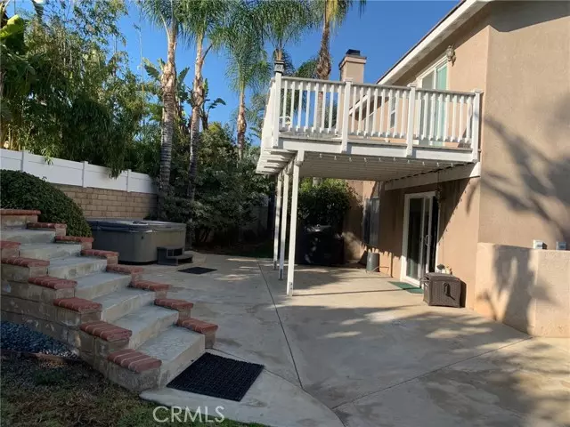 2389 Vivian Circle, Corona, CA 92882