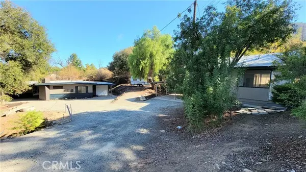 Lake Elsinore, CA 92530,33516 Adelfa Street