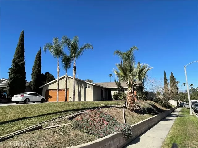 Corona, CA 92879,635 Oriole Lane