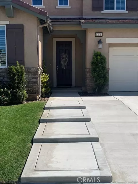 Jurupa Valley, CA 91752,6898 Ebro Court