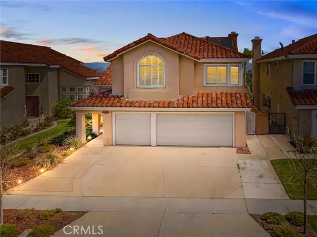 1021 Vista Lomas Lane, Corona, CA 92882