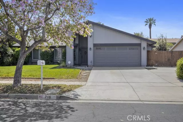 716 Susanne Street, Corona, CA 92882