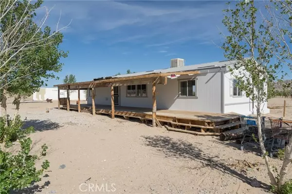 9948 Santa Fe Fire Road, Lucerne Valley, CA 92356