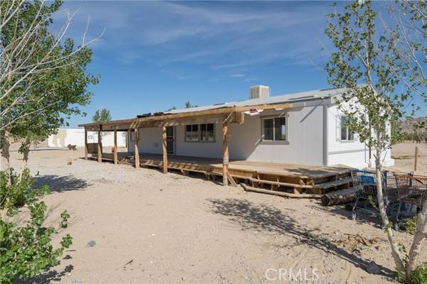 9948 Santa Fe Fire Road, Lucerne Valley, CA 92356