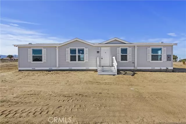 14226 Schlitz Road, Phelan, CA 92371