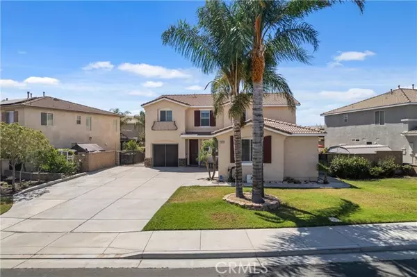 Eastvale, CA 91752,6829 Moonriver Street