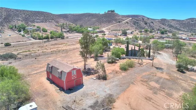 24060 Ritas Lane, Lake Mathews, CA 92570