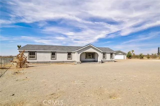 2110 Olivera Road, Phelan, CA 92372