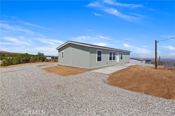 Pinon Hills, CA 92372,9752 Oasis Road