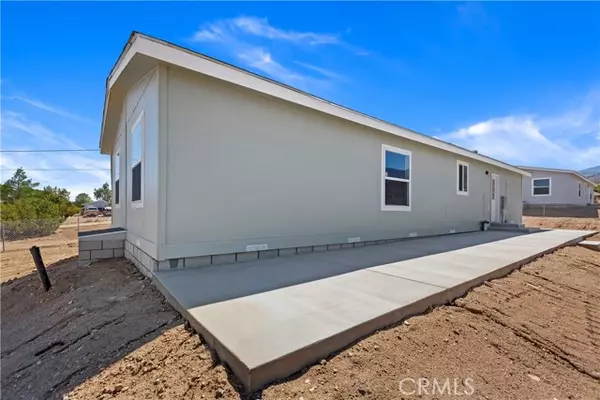 Pinon Hills, CA 92372,9752 Oasis Road