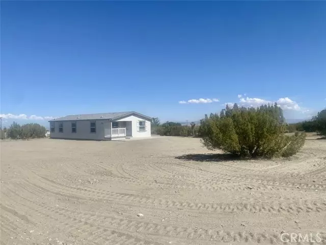 10225 Beekley Road, Phelan, CA 92371