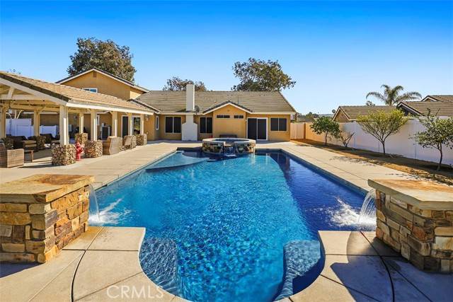 3604 Broken Feather Drive, Norco, CA 92860
