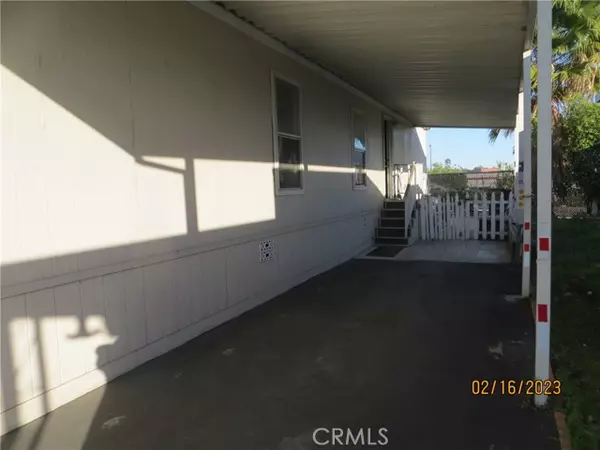 West Covina, CA 91790,2131 San Bernardino #82