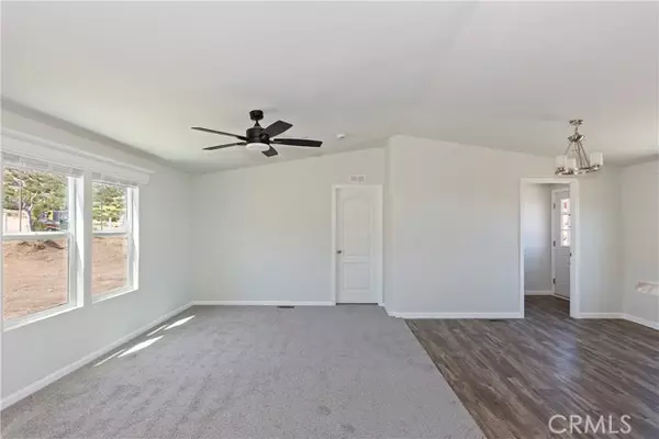 Pinon Hills, CA 92372,1192 Green Court