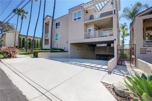 Signal Hill, CA 90755,2602 E 20th Street #207CR