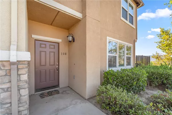 Lake Elsinore, CA 92532,15435 Park Point Avenue #108