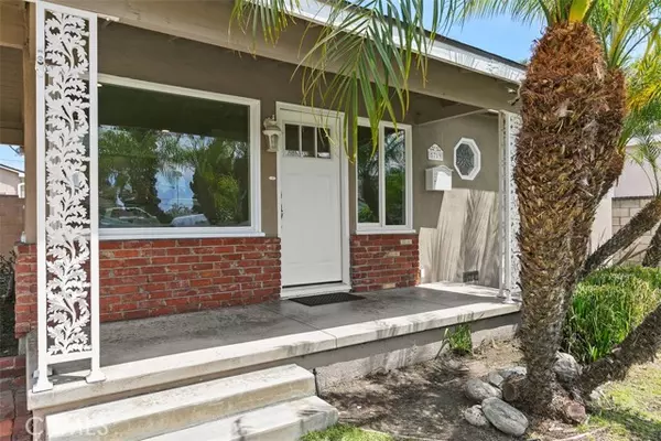 Long Beach, CA 90808,5719 E Gossamer Street