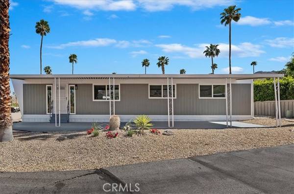 31 Circle A, Palm Desert, CA 92260