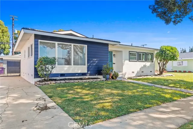 6815 E Monlaco Road, Long Beach, CA 90808