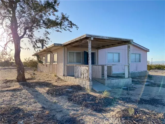 29 Palms, CA 92277,67776 Venus Road